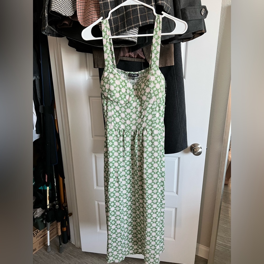 Sundress with built in bra and pockets
